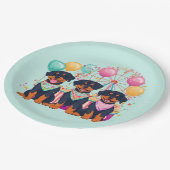 Assiettes En Carton Chiens Rottweiler À Un Carnaval (Angle)