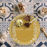 Assiettes En Carton Cielito Lindo Mexicain Papier Picado Talavera<br><div class="desc">Servez vos invités avec style avec ces assiettes de baby shower Cielito Lindo. Décorée de fleurs de picado papel et d'accents inspirés de Talavera, cette version est présentée avec un arrière - plan jaune personnalisable, une option lumineuse et neutre pour un baby shower sur le thème de la fiesta. Coordonner...</div>
