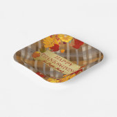 Assiettes En Carton Citrouilles D'Automne Et De Feuillage Sur L'Action (Angulaire)