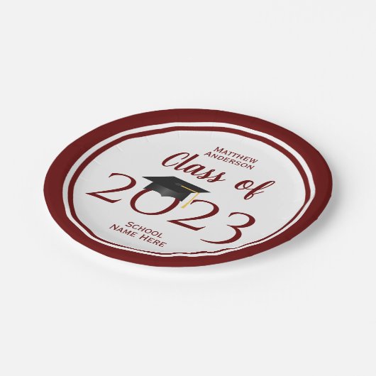 Assiettes En Carton Classe de Burgundy Red Graduate 2023 (Angle)