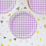 Assiettes En Carton Classic En vichy Vérifier Plaid Motif Lilac<br><div class="desc">Une couverture de pique-nique tendance d'été moderne en vichy motif tartan plaid. Les tons pastel sont esthétiques. Joli design en vichy pour un design d'intérieur de décoration maison moderne. Pêche au saumon kéta coloré en vichy motif. Pastel en vichy décoration et cadeaux de maison. Décor d'origine de la maison de...</div>