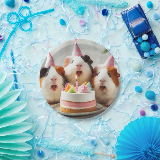 Assiettes En Carton Cochons de Guinée mangeant du gâteau, plaque d'ann (Fête)