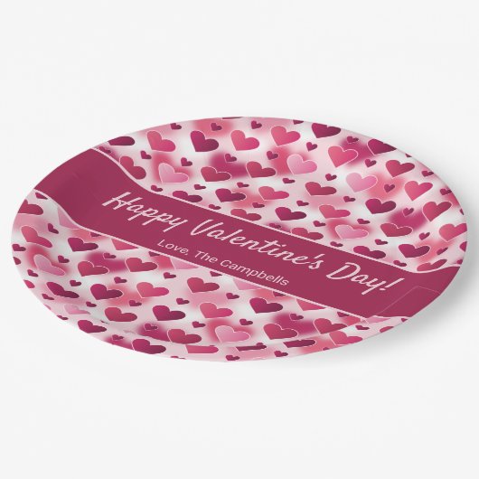 Assiettes En Carton Coeurs roses avec texte personnalisé Saint-Valenti (Angle)