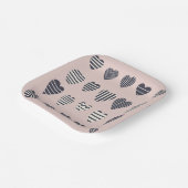 Assiettes En Carton Coeurs sombres (Angulaire)