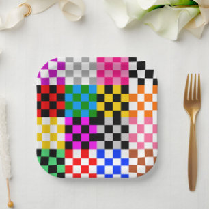 Assiettes En Carton Conception de motif à carreaux patchwork coloré