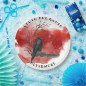 Assiettes En Carton Corbeau sur Branche Arrière - plan rouge sang (Fête)