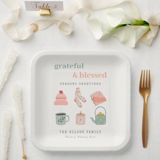 Assiettes En Carton Cosy Scandi Joyeuses Fêtes Essentiel hiver (Mariage)