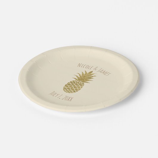 Assiettes En Carton Crème d'ananas d'or Mariage tropical élégant (Angle)