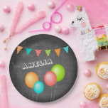 Assiettes En Carton Cute Balloon Bunting Flag Chalkboard Kid Birthday<br><div class="desc">Joli Balloon Bunting Drapeau Chalkboard Plaques de papier d'anniversaire pour enfants. Plaques de fête d'anniversaire mignonnes pour la fête d'anniversaire du jeune. Ballons colorés et drapeaux de bunting sur tableau noir gris. Personnalisez avec le nom de votre enfant.</div>