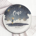 Assiettes En Carton Cute Celestial Anniversaire Étoiles Aquarelle Garç<br><div class="desc">Cute Celestial Birthday Stars Watercolor Boy Paper Party Plates présente une jolie aquarelle d'un petit garçon regardant vers les étoiles. Idéal pour bébé garçon,  les enfants fêtes de premier anniversaire et les baby showers. Conçu par Evco Studio. Pour la coordination des éléments,  voir www.zazzle.com/store/evcostudio</div>