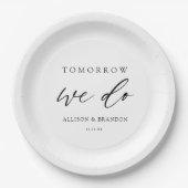 Assiettes En Carton Demain Nous Faisons Un Dîner De Répétition Élégant (Devant)