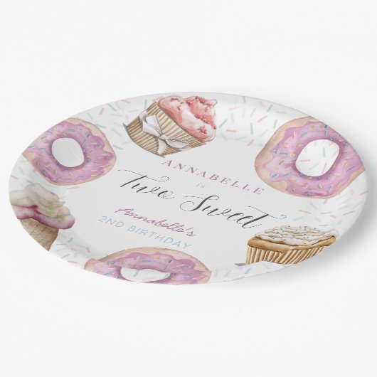 Assiettes En Carton Deux gâteaux sucrés et beignets fille 2e anniversa (Angle)