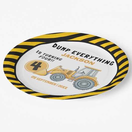 Assiettes En Carton "Dig In! Construction Truck Party for 4th Birthday (Angle)