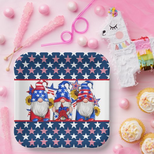 Assiettes En Carton Dîner Patriotic Gnomes en papier (Fête)
