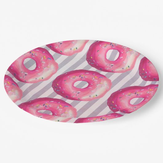 Assiettes En Carton Dinuts Avec Froincement Rose Et Saupoudrages (Angle)