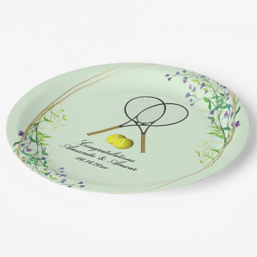 Assiettes En Carton Doubles de tennis Mariage 3 lignes de texte vert (Angle)