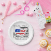 Assiettes En Carton Drôle Trump Chemise Les vrais Hommes Portent Des D (Fête)