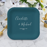 Assiettes En Carton Elegant Deep Teal Script Minimalist Wedding<br><div class="desc">Elevate the elegance of your wedding reception with our Elegant Deep Teal Script Minimalist Wedding Paper Plates. These plates can be personalized with the names of the bride and groom,  along with the date of your wedding. Add a unique and stylish touch to your celebration with these customized plates.</div>
