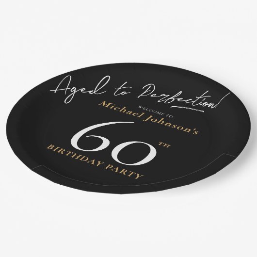 Assiettes En Carton Elégant Whiskey Black Gold 60e fête d'anniversaire (Angle)