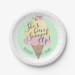 Assiettes En Carton Elle a été récupérée de crème glacée personnalisée
