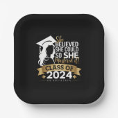 Assiettes En Carton Elle Croyait Qu'Elle Pouvait Le Faire Pour La Maît (Recto)