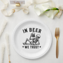En bière, nous avons confiance squelette rafraîchi