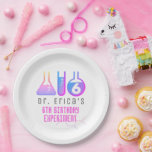 Assiettes En Carton Expérience scientifique Neon rose fille Anniversai<br><div class="desc">La plaque de papier de la fête d'anniversaire de la fille "l'expérience d'anniversaire" cool présente un arrière - plan blanc avec des flacons,  et un tube d'essai en rose néon. Personnalisez-vous pour répondre à vos besoins. Vous pouvez trouver des produits correspondants dans mon magasin.</div>