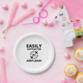 Assiettes En Carton Facilement distrait par les avions amusant pilote  (Fête)