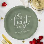 Assiettes En Carton Faisons un toast Chic Calligraphy Engagement Party<br><div class="desc">Une plaque de papier élégante de fiançailles de calligraphie. Facile à personnaliser avec vos détails. PERSONNALISATION : Si vous avez besoin de personnalisation de la conception,  veuillez me contacter par conversation ; si vous avez besoin d'informations sur votre commande,  les options d'expédition,  etc,  veuillez contacter directement Zazzle support.</div>