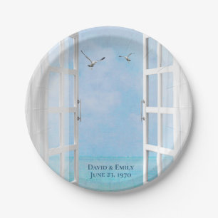 Assiettes En Carton Fenêtre ouverte avec vue sur l'océan et mouettes