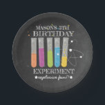 Assiettes En Carton Fête d'anniversaire de la science | Anniversaire<br><div class="desc">Fête d'anniversaire de la science | Plate de papier d'expérience anniversaire - Mettez votre manteau de laboratoire et nous sommes dans pour le plaisir explosif! Juste la touche décorative parfaite pour votre soirée scientifique. Pas besoin de tests ou d'expériences, nous vous avons couverts. Cette plaque en papier fait partie de...</div>