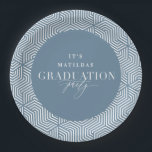 Assiettes En Carton Fête de graduation géométrique et script moderne<br><div class="desc">Design moderne géométrique et script graduation de la partie. Les couleurs peuvent être changées.</div>