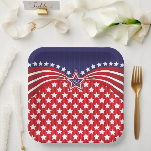 Assiettes En Carton Fêter le 4 juillet (Mariage)