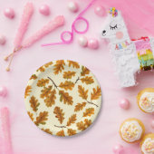 Assiettes En Carton Feuilles de chêne automnal sur blanc (Fête)