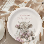 Assiettes En Carton Fille rose Floral Highland Baby shower de vache<br><div class="desc">Apportez une touche de charme adorable à votre baby shower avec nos Plaques Papier de Vache Cute Highland. Parfaites pour servir des gâteries et des collations, ces assiettes présentent un design de vache fantastique des Highlands qui ajoute une touche rustique délicieuse à votre célébration. Chaque assiette présente une vache attachante...</div>