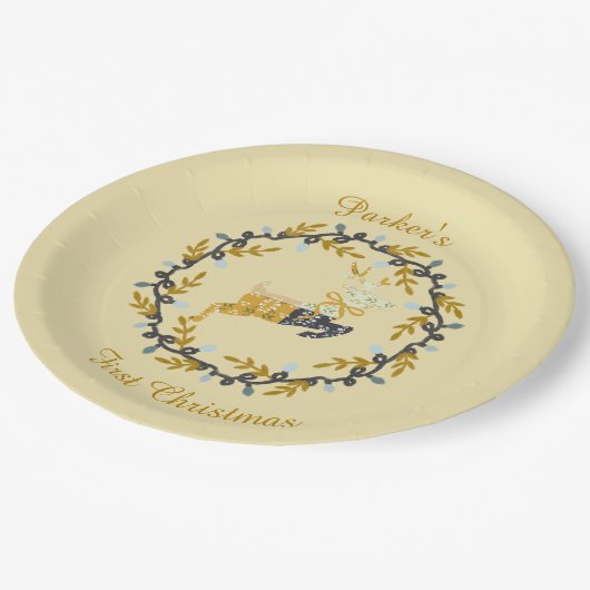 Assiettes En Carton First Christmas Deer with Wreath Soft Yellow (Angle)