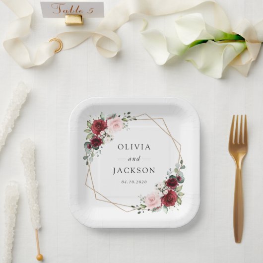 Assiettes En Carton Fleurs Bourgogne, Fleurs roses, Verdure, Mariage (Mariage)
