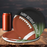 Assiettes En Carton Football Field Joyeux anniversaire Personnalisé<br><div class="desc">Plaques en papier personnalisables en 2 TAILLES - Dîner 9" et Snack 7" avec un football sur les lignes de terrain de football. CORRESPONDRE des articles dans notre magasin.</div>