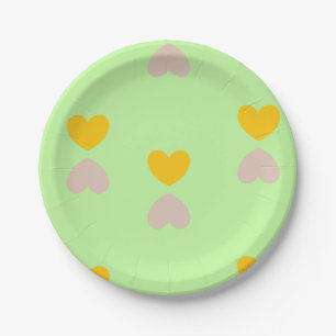 Assiettes En Carton Formes de coeur sur vert clair