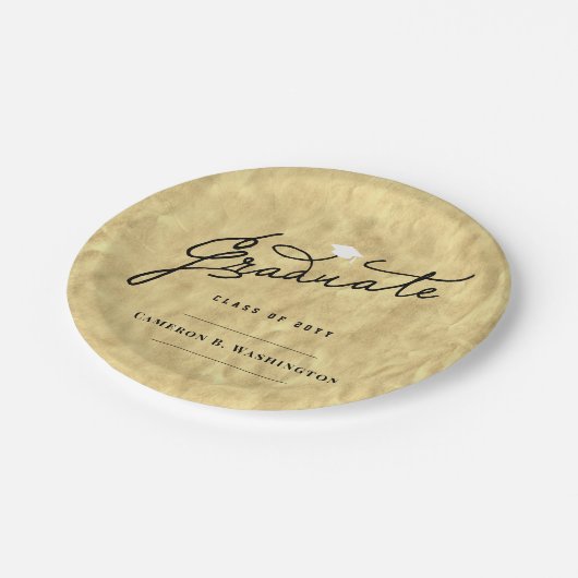 Assiettes En Carton Gold Foil Graduate Script Soirée de graduation (Angle)