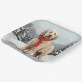 Assiettes En Carton Goldendoodle Chien dans Noël de neige (Angulaire)