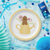Assiettes En Carton Goldendoodle Dans L'Arrosage Can Jaune (Fête)