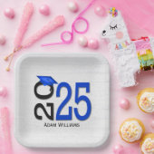 Assiettes En Carton Graduation 2025 Bleu et noir sur bois (Fête)