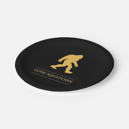 Assiettes En Carton Grand Squatchin allé par pied drôle Sasquatch (Angle)