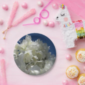 Assiettes En Carton grande fleur blanche contre le ciel bleu lancer l' (Fête)