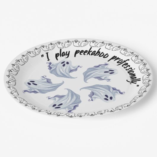 Assiettes En Carton Groupe De Fantômes D'Halloween Sur (Angle)