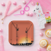 Assiettes En Carton Grues Sur Un Bâtiment (Fête)