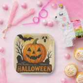 Assiettes En Carton Halloween with a sensual collage technique (Fête)