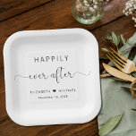 Assiettes En Carton Heureux Jamais Après La Réception De Mariage<br><div class="desc">Plaques en papier élégantes pour votre réception de mariage,  fête de fiançailles,  dîner de répétition et autres célébrations mariages qui présentent "Happily Ever After" dans une simple typographie moderne et un script élégant avec des swashes,  vos prénoms unis par un coeur et votre date mariage.</div>