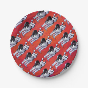 Assiettes En Carton Husky à Santa Hat Sur Rouge